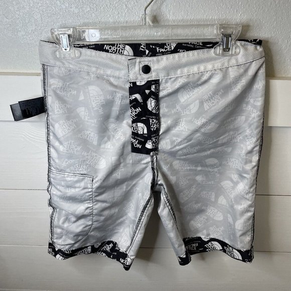 The‎ North Face Boys L 14/16 High Class V Board Shorts Black White All Over Logo - Picture 7 of 8